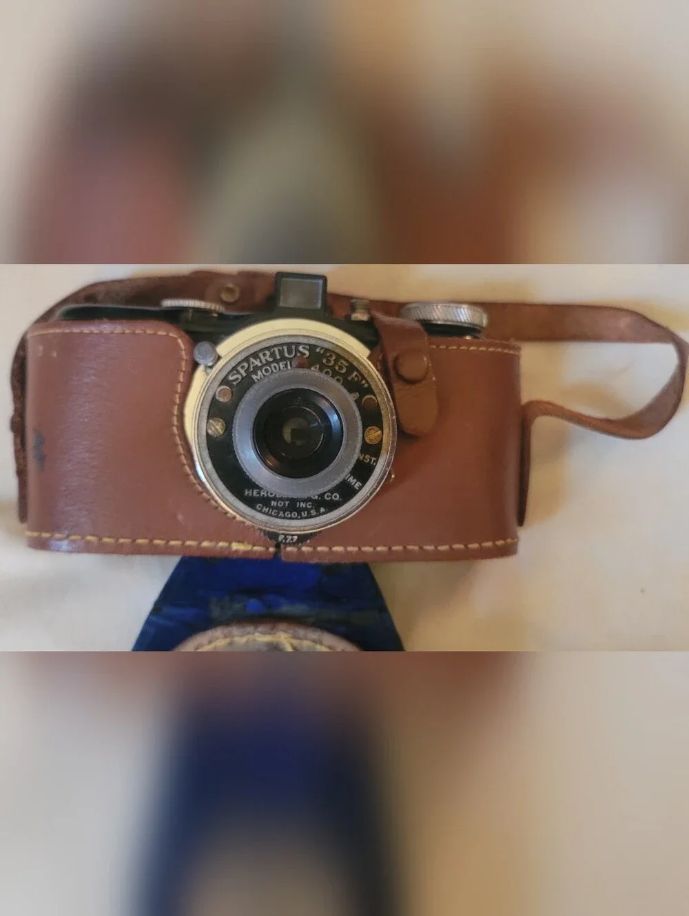 Vintage Spartus 35F Model 400 35mm Camera F7.7 Achromat Lens Original case